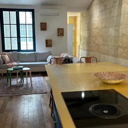 Apartamento Grand Climatise En Plein Centre De Place Fernand Lafargue Bordéus